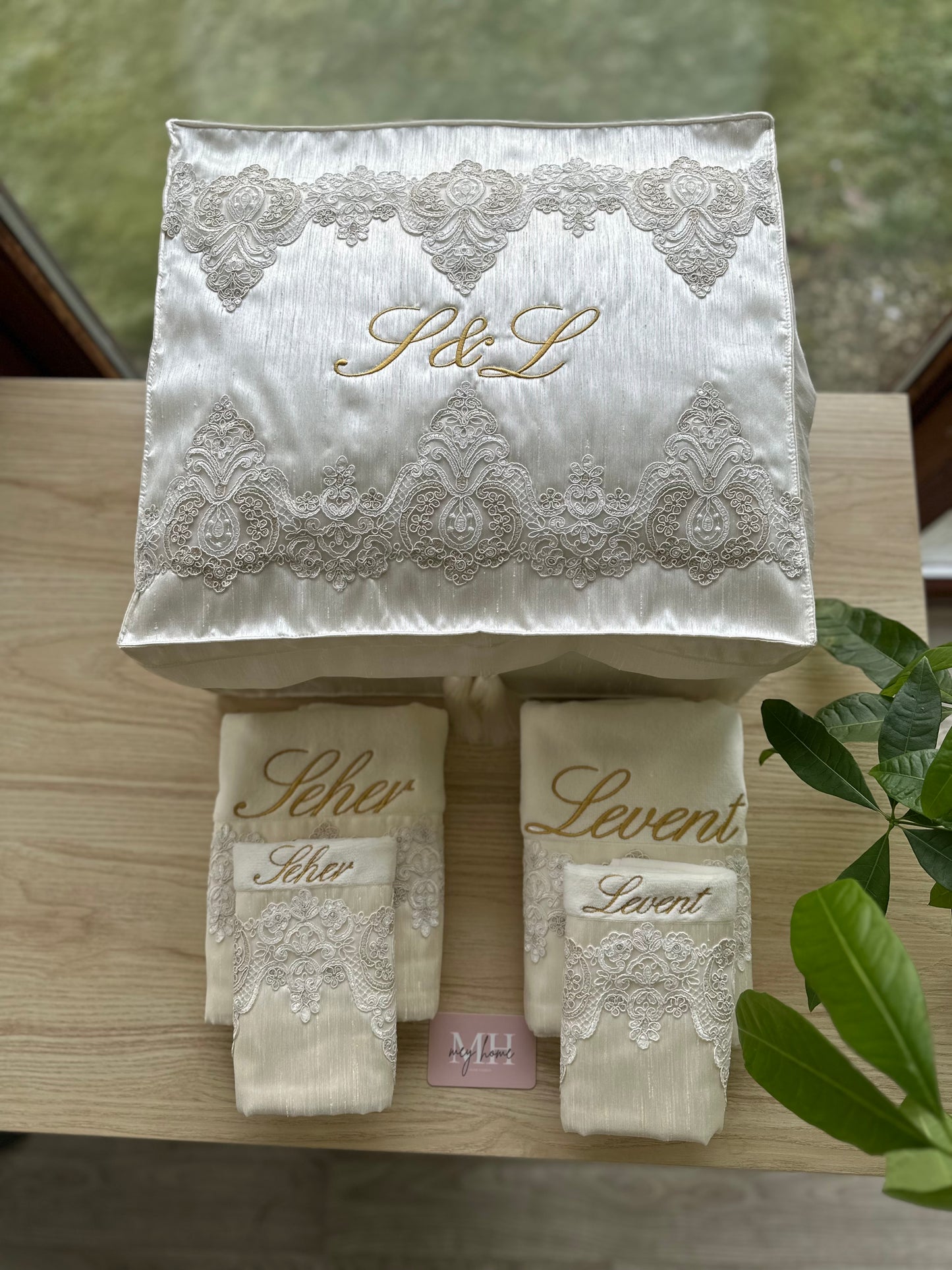 Seher & Levent storage set