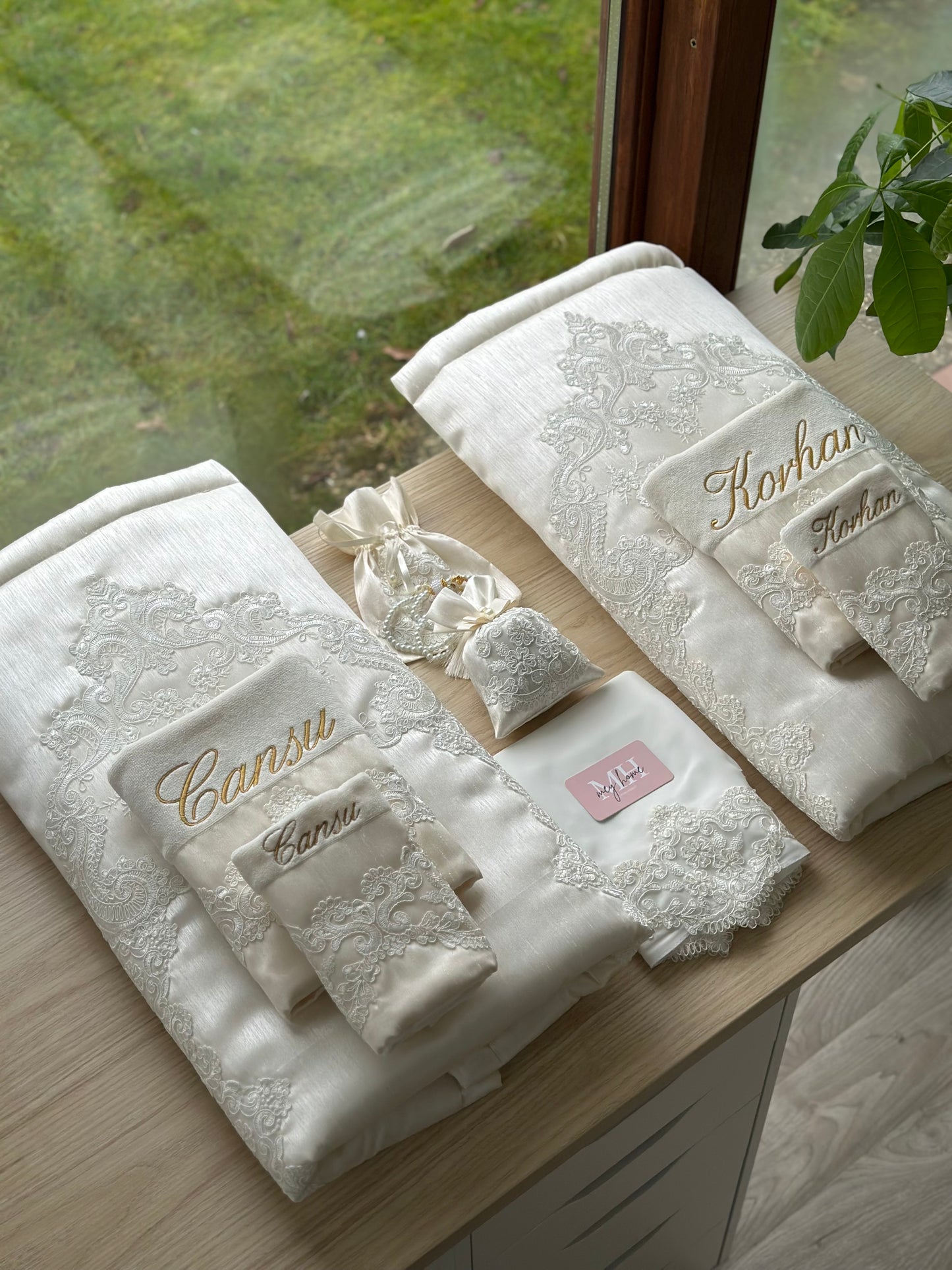 Cansu & Korhan prayer rug set