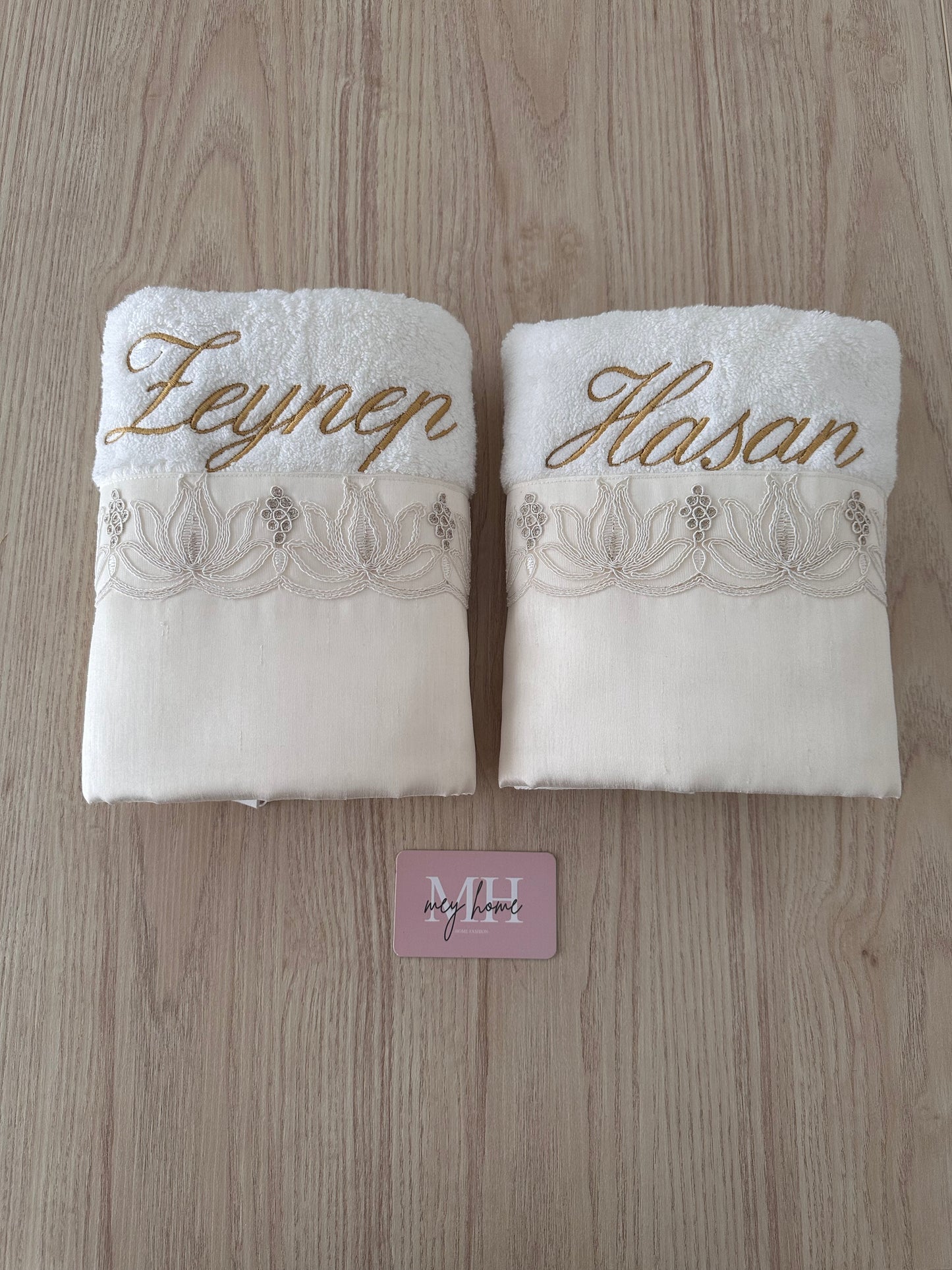 Zeynep & Hasan Prayer Rug Set