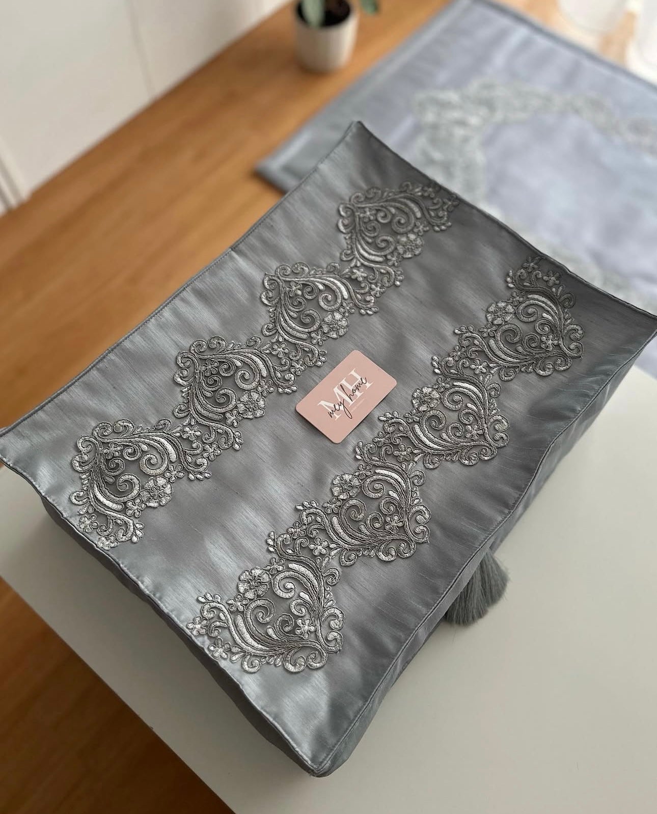 Esra & Tanju Prayer Rug Set