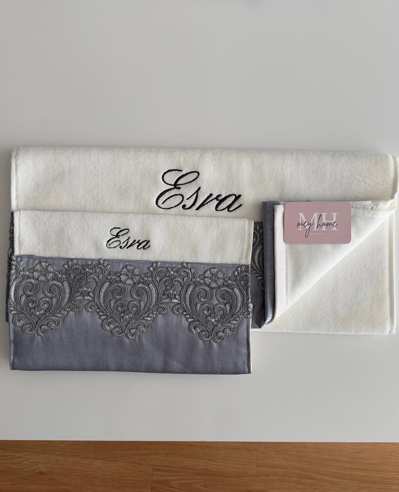 Esra &amp; Tanju Prayer Rug Set